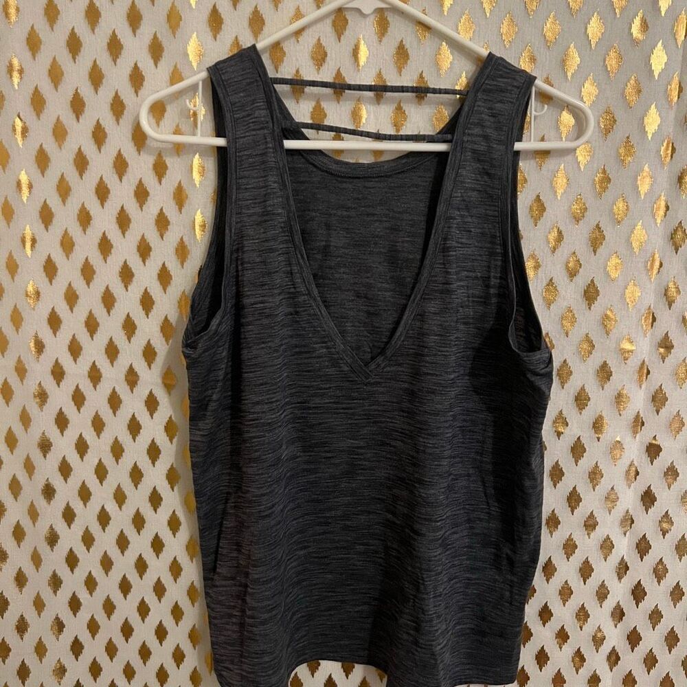 Athleta athletic tank top open back size S